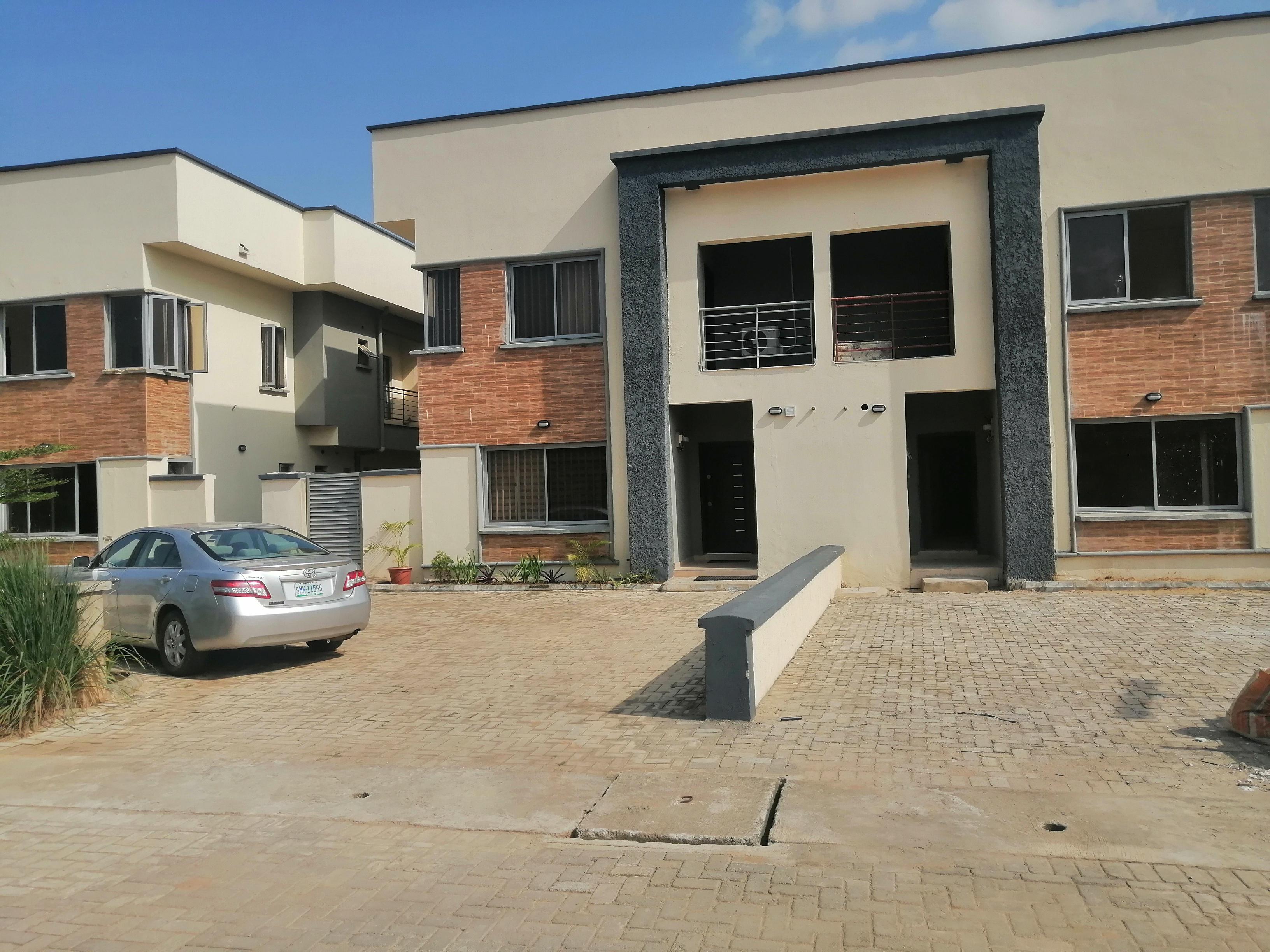 Tagardens Detached Duplex